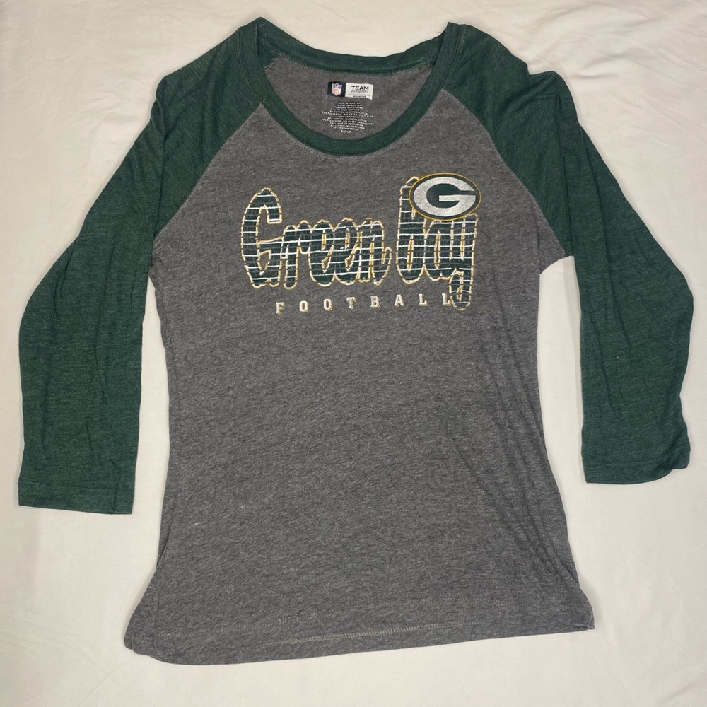 NFL Team Apparel Green and Gray Tee -Small